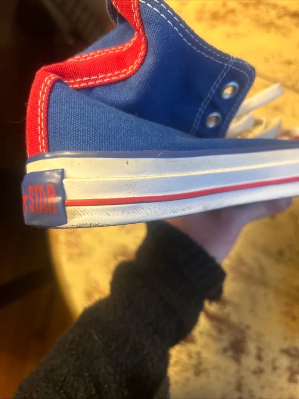 Converse Chuck Taylor All Star Unisex Sneakers in Blue/Red Men’s 6 Women’s 8 - Picture 4 of 14